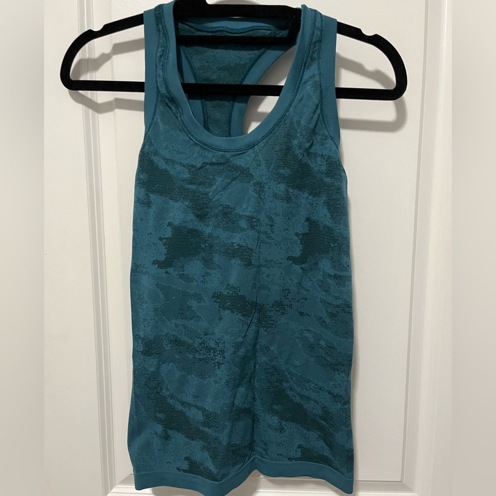 Athleta tank, size small, teal camo